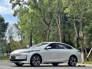 Changan Nevo A05 2023 Подключаемый гибрид