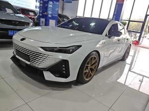 Changan UNI-V iDD 2023 Подключаемый гибрид