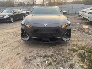 Changan UNI-V 2022 Бензин