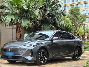 Changan Yida 2023 Бензин