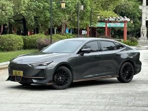 Changan UNI-V 2023 Бензин