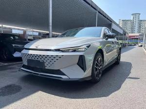 Changan UNI-V iDD 2024 Подключаемый гибрид