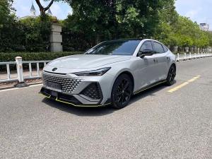 Changan UNI-V 2023 Бензин