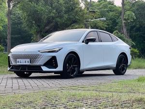 Changan UNI-V 2023 Бензин