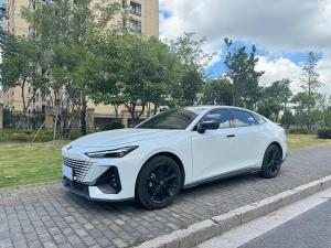 Changan UNI-V 2023 Бензин