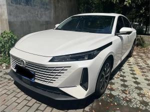 Changan Yida 2023 Бензин