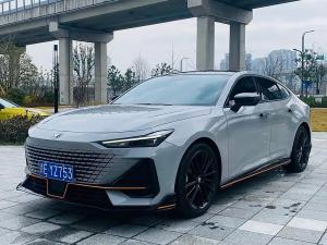 Changan UNI-V 2023 Бензин