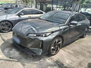 Changan Yida 2023 Бензин