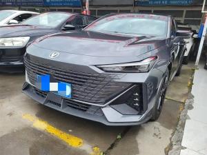 Changan UNI-V 2023 Бензин