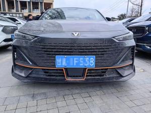 Changan UNI-V 2023 Бензин