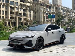 Changan UNI-V 2023 Бензин