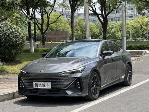 Changan UNI-V 2023 Бензин