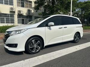 Honda Odyssey 2015 Бензин