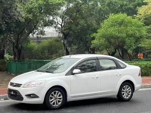 Ford Focus 2014 Бензин