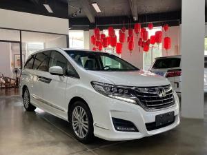 Honda Elysion 2017 Бензин