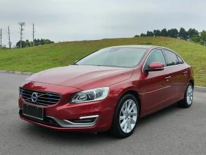 Volvo S60 2014 Бензин