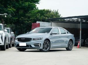 Geely PREFACE 2024 Бензин