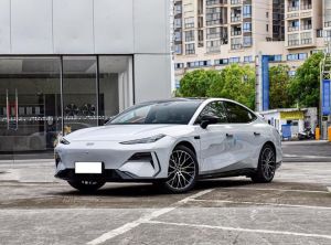 Geely Galaxy E8 2024 Электрический