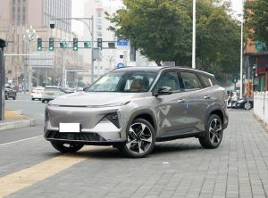 Geely Galaxy Galaxy L7 2024 Подключаемый гибрид