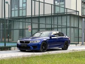 BMW M5 2018 Бензин