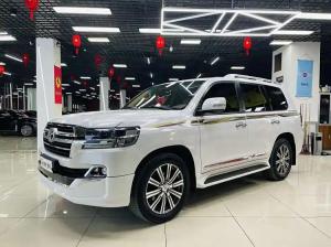 Toyota Land Cruiser Imported 2016 Бензин