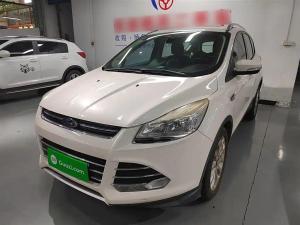 Ford Kuga 2016 Бензин