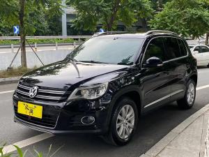 Volkswagen Tiguan 2011 Бензин