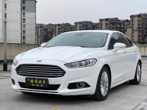 Ford Mondeo 2014 Бензин