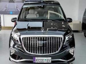 Mercedes-Benz V-Class 2024 Бензин