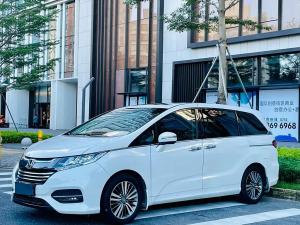 Honda Odyssey 2019 Бензин