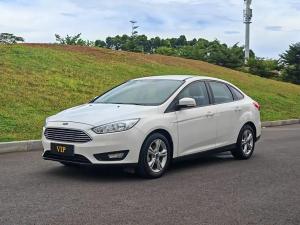 Ford Focus 2016 Бензин