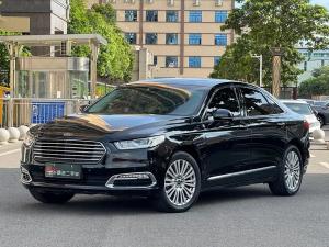 Ford Taurus 2018 Бензин