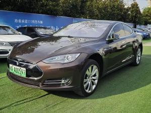 Tesla Model S 2016 Электрический
