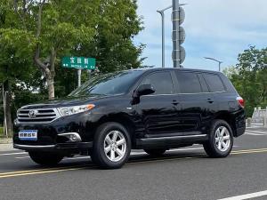 Toyota Highlander 2014 Бензин