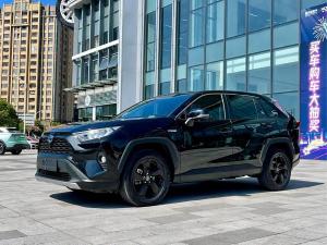 Toyota RAV4 2022 Гибрид
