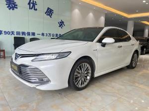 Toyota Camry 2021 Гибрид