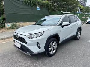 Toyota RAV4 2021 Бензин