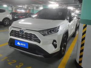 Toyota RAV4 2021 Гибрид
