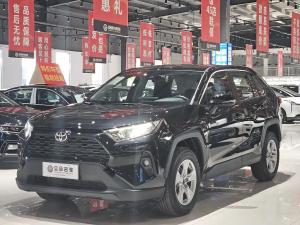 Toyota RAV4 2024 Бензин