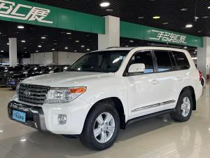 Toyota Land Cruiser 2013 Бензин