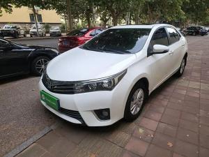 Toyota Corolla 2016 Бензин
