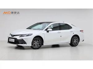 Toyota Camry 2023 Гибрид