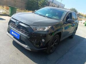 Toyota RAV4 2021 Гибрид