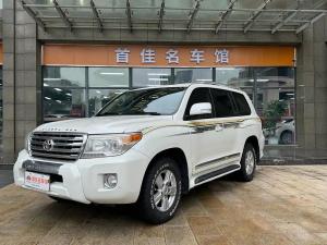 Toyota Land Cruiser Imported 2015 Бензин