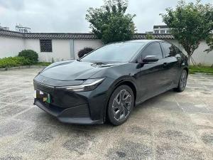 Toyota BZ3 2023 Электрический
