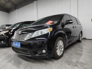 Toyota Sienna 2012 Бензин