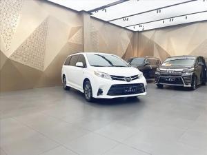 Toyota Sienna 2020 Бензин