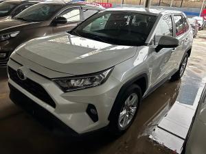 Toyota RAV4 2021 Бензин