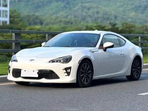 Toyota 86 2017 Бензин