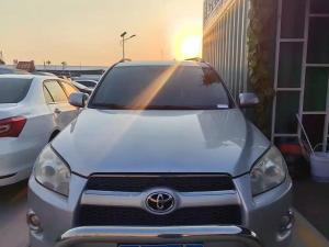 Toyota RAV4 2012 Бензин